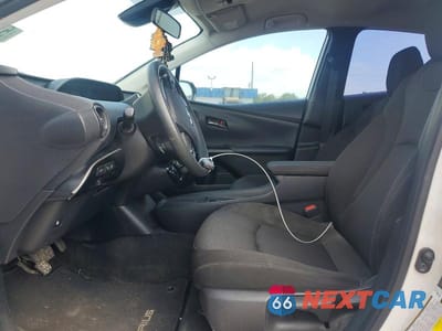 Zdjęcie 7 z 12 samochodu: 2019 TOYOTA PRIUS LE VIN:JTDKARFU5K3102156 - miniatura