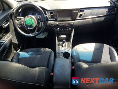 Zdjęcie 8 z 12 samochodu: 2018 KIA NIRO EX VIN:KNDCC3LC6J5149562 - miniatura
