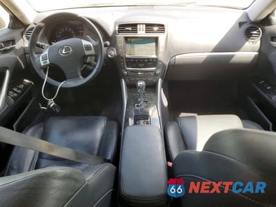 Zdjęcie 8 z 12 samochodu: 2011 LEXUS IS 250 VIN:JTHCF5C25B5047762 - miniatura