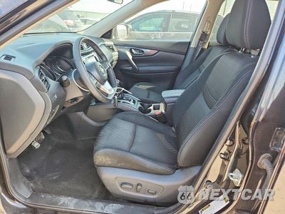 Zdjęcie 7 z 13 samochodu: 2018 NISSAN ROGUE SV VIN:KNMAT2MV4JP611705 - miniatura