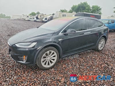 2016 TESLA MODEL X 5YJXCBE23GF006981 - główne zdjęcie licytacji z USA - miniatura