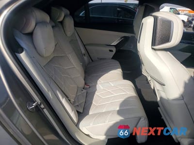 Zdjęcie 10 z 12 samochodu: 2023 BMW I7 XDRIVE60 VIN:WBY53EJ0XPCN45025 - miniatura