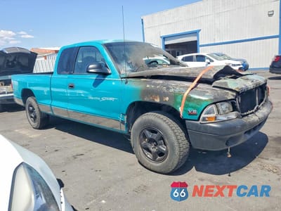 Czwarte zdjęcie samochodu z boku: 1997 DODGE DAKOTA VIN:1B7GG23Y0VS238059 - miniatura