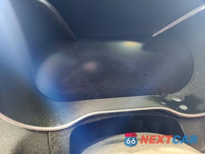 Zdjęcie 9 z 12 samochodu: 2020 MERCEDES-BENZ GLC COUPE 300 4MATIC VIN:W1N0J8EB6LF816761 - miniatura