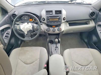 Zdjęcie 8 z 13 samochodu: 2012 TOYOTA RAV4 BASE VIN:JTMBF4DV8C5051385 - miniatura