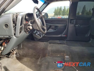 Zdjęcie 7 z 12 samochodu: 2000 GMC NEW SIERRA C1500 VIN:2GTEC19T9Y1143352 - miniatura