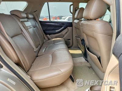 Zdjęcie 10 z 12 samochodu: 2005 TOYOTA 4RUNNER VIN:JTEZU17R750048362 - miniatura