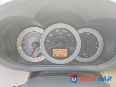 Zdjęcie 9 z 13 samochodu: 2007 TOYOTA RAV4 BASE VIN:JTMZD33VX76031946 - miniatura