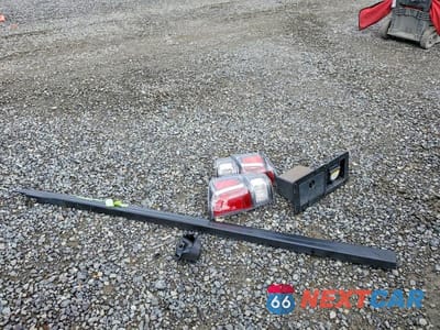 Zdjęcie 12 z 13 samochodu: 2023 TOYOTA TACOMA TRD OFF-ROAD VIN:3TYSZ5AN1PT111870 - miniatura