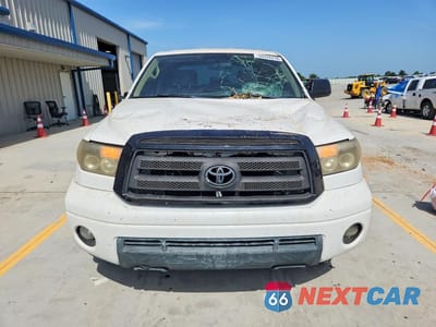Piąte zdjęcie samochodu w środku: 2011 TOYOTA TUNDRA DOUBLE CAB SR5 VIN:5TFRY5F14BX109018 - miniatura