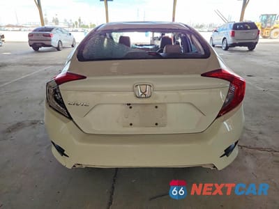 Zdjęcie 6 z 12 samochodu: 2017 HONDA CIVIC LX VIN:19XFC2F54HE012445 - miniatura
