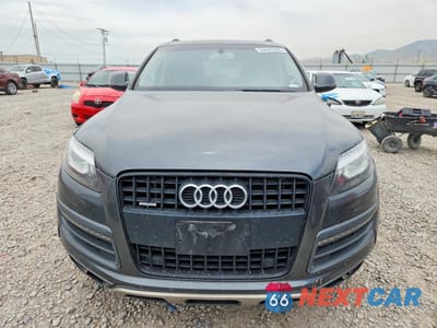 Piąte zdjęcie samochodu w środku: 2015 AUDI Q7 PREMIUM PLUS VIN:WA1LGAFE3FD010762 - miniatura
