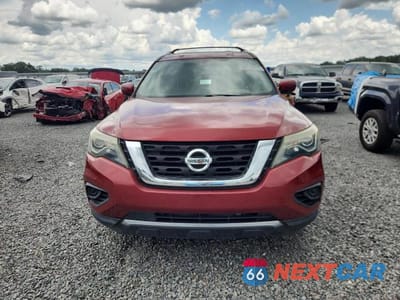 Piąte zdjęcie samochodu w środku: 2017 NISSAN PATHFINDER S VIN:5N1DR2MN9HC902810 - miniatura