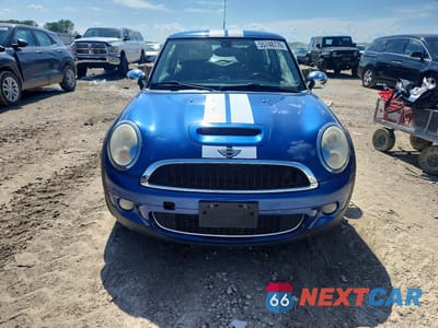 Piąte zdjęcie samochodu w środku: 2008 MINI COOPER S VIN:WMWMF73558TT93923 - miniatura
