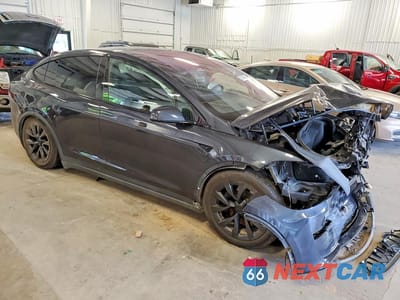 Czwarte zdjęcie samochodu z boku: 2024 TESLA MODEL X VIN:7SAXCDE54RF444713 - miniatura