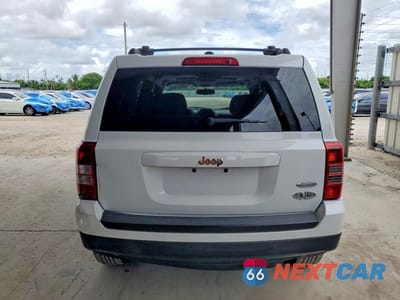 Zdjęcie 6 z 12 samochodu: 2014 JEEP PATRIOT LATITUDE VIN:1C4NJPFB4ED502918 - miniatura