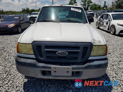 Piąte zdjęcie samochodu w środku: 2004 FORD RANGER VIN:1FTYR14U34PB27527 - miniatura