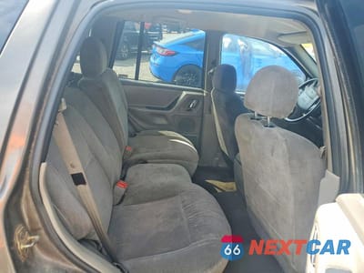 Zdjęcie 10 z 12 samochodu: 2000 JEEP GRAND CHEROKEE LAREDO VIN:1J4G248S2YC399844 - miniatura