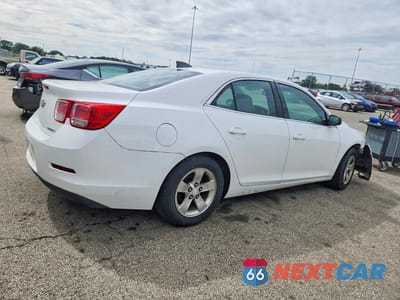 Trzecie zdjęcie samochodu z tyłu: 2015 CHEVROLET MALIBU LS VIN:1G11A5SL8FU132617 - miniatura