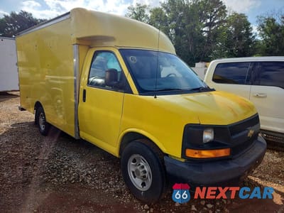 Czwarte zdjęcie samochodu z boku: 2016 CHEVROLET EXPRESS DELIVERY TRUCK VIN:1GB0GRFF9G1286323 - miniatura