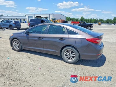 Drugie zdjęcie samochodu z przodu: 2016 HYUNDAI SONATA SE VIN:5NPE24AF1GH380697 - miniatura