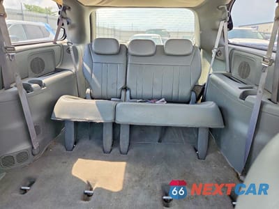 Zdjęcie 11 z 14 samochodu: 2007 DODGE GRAND CARAVAN SXT VIN:2D4GP44L97R271258 - miniatura