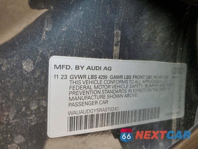 Zdjęcie 12 z 12 samochodu: 2024 AUDI A3 PREMIUM VIN:WAUAUDGY5RA070240 - miniatura