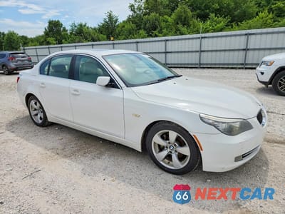 Czwarte zdjęcie samochodu z boku: 2008 BMW 528 I VIN:WBANU535X8C111323 - miniatura