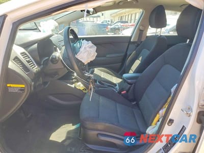 Zdjęcie 7 z 13 samochodu: 2018 KIA FORTE LX VIN:3KPFK4A74JE175545 - miniatura