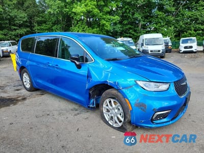 Czwarte zdjęcie samochodu z boku: 2026 CHRYSLER PACIFICA SELECT VIN:2C4RC1BGXTR281135 - miniatura