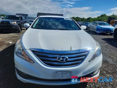 Piąte zdjęcie samochodu w środku: 2014 HYUNDAI SONATA SE VIN:5NPEC4AC9EH932396 - miniatura