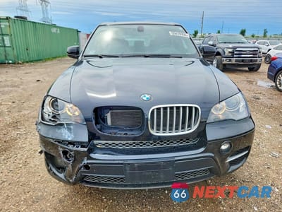Piąte zdjęcie samochodu w środku: 2011 BMW X5 XDRIVE50I VIN:5UXZV8C57BL417713 - miniatura
