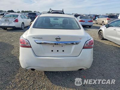 Zdjęcie 6 z 12 samochodu: 2015 NISSAN ALTIMA 2.5 S VIN:1N4AL3AP6FC135005 - miniatura