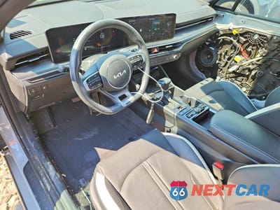 Zdjęcie 8 z 12 samochodu: 2025 KIA K5 GT LINE VIN:KNAG64J76S5332656 - miniatura