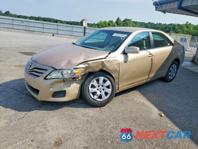 2011 TOYOTA CAMRY 4T1BF3EK4BU140384 - główne zdjęcie licytacji z USA - miniatura