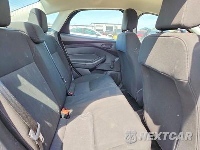 Zdjęcie 10 z 12 samochodu: 2018 FORD FOCUS S VIN:1FADP3E2XJL330047 - miniatura