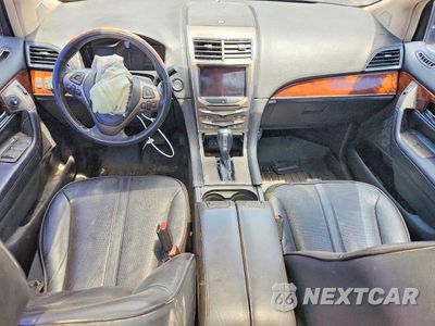 Zdjęcie 8 z 13 samochodu: 2011 LINCOLN MKX VIN:2LMDJ6JK3BBJ22077 - miniatura