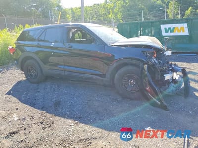 Czwarte zdjęcie samochodu z boku: 2021 FORD EXPLORER POLICE INTERCEPTOR VIN:1FM5K8AWXMNA14493 - miniatura