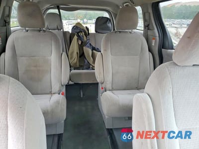 Zdjęcie 10 z 13 samochodu: 2020 TOYOTA SIENNA L VIN:5TDZZ3DC5LS086605 - miniatura