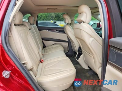 Zdjęcie 10 z 12 samochodu: 2016 LINCOLN MKX RESERVE VIN:2LMTJ8LR9GBL58564 - miniatura
