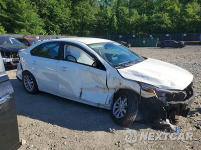 Czwarte zdjęcie samochodu z boku: 2019 KIA FORTE FE VIN:3KPF24AD8KE097293 - miniatura