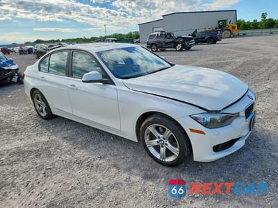 Czwarte zdjęcie samochodu z boku: 2013 BMW 328 XI SULEV VIN:WBA3B5G5XDNS02856 - miniatura