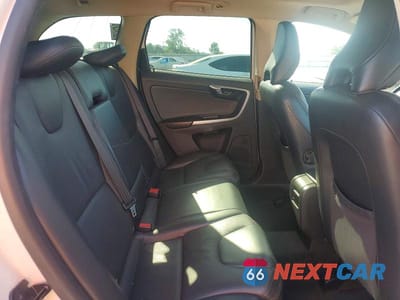 Zdjęcie 11 z 13 samochodu: 2010 VOLVO XC60 T6 VIN:YV4992DZ7A2065903 - miniatura