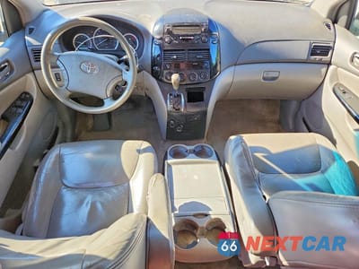 Zdjęcie 8 z 13 samochodu: 2005 TOYOTA SIENNA LE 7 PASSENGER VIN:5TDZA23C85S234025 - miniatura