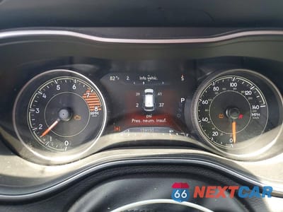 Zdjęcie 9 z 13 samochodu: 2019 JEEP CHEROKEE LIMITED VIN:1C4PJMDX7KD134848 - miniatura