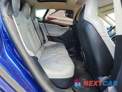 Zdjęcie 10 z 12 samochodu: 2016 TESLA MODEL S VIN:5YJSA1E26GF143407 - miniatura