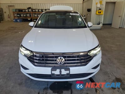 Piąte zdjęcie samochodu w środku: 2019 VOLKSWAGEN JETTA S VIN:3VWC57BU1KM245314 - miniatura