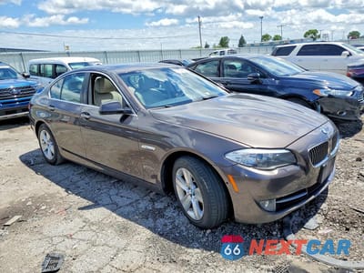 Czwarte zdjęcie samochodu z boku: 2013 BMW 528 XI VIN:WBAXH5C52DD113889 - miniatura