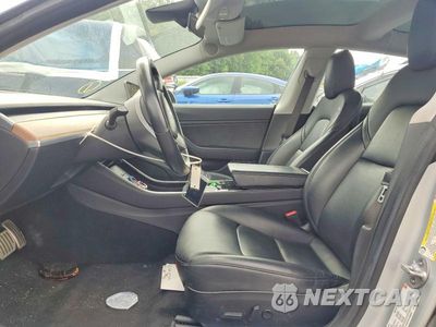 Zdjęcie 7 z 13 samochodu: 2018 TESLA MODEL 3 VIN:5YJ3E1EB7JF083329 - miniatura