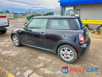 Drugie zdjęcie samochodu z przodu: 2013 MINI COOPER VIN:WMWSU3C56DT374118 - miniatura